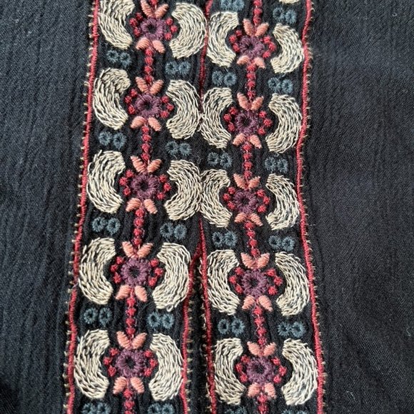 American Eagle Embroidered Blouse - S - Picture 4 of 11